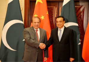 Prime Minister Nawaz Sharif meeting with his Chinese counterpart, Li Keqiang before the bilateral meeting between both sides at Zhengzhou in China.