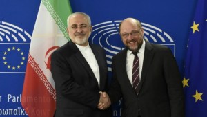 European Parliament President Martin Schulz (R) welcomes Iranian Foreign Minister Mohammad Javad Zarif