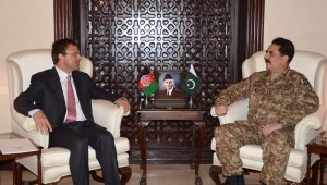 Dr. Hazrat Omar Zakhilwal, Ambassador of Afghanistan called on COAS Gen Raheel Sharif  at GHQ in Rawalpindi on Friday. - DNA