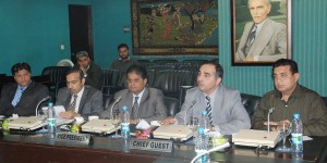 Vice President Nasir Saeed former Vice President Kashif Anwar and others sitting at the stage during a seminar on the topic of Tax Payment at Lahore Chamber of Commerce and Industry in Lahore.-NNI