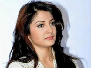 Anushka-Sharma-Pardaphash-104695