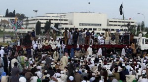 Red Zone sit-in D-Chowk Mumtaz Qadri