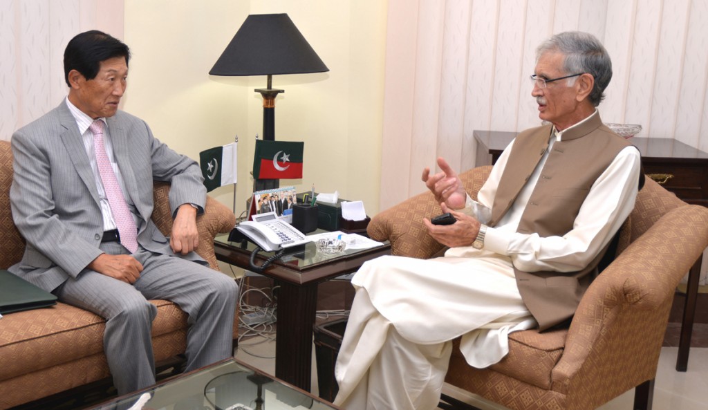 CM KP Pervez Khattak talking to Ambassador of Korea Dr. Song Jong Hwan at CM Secretariat  in Peshawar on Tuesday.