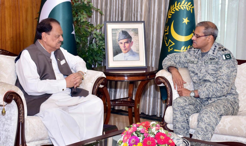 Chief of Air Staff Air Chief Marshal Sohail Aman called on President Mamnoon Hussain at  Aiwan-e-Sadr in Islamabad on Thursday. - DNA