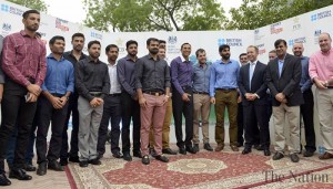 british-pm-expects-exciting-cricket-from-pakistan-team-this-summer-1466166128-3029