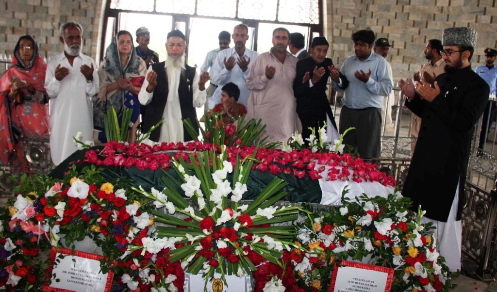Relatives of Quaid-i-Azam Muhammad Ali Jinnah offering Fateha at Mazar-e-Quaid on the eve of 68th death annivarsary of the father of the nation in Karachi on Sunday.-Online