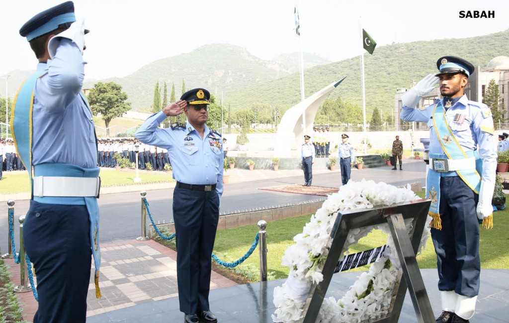 Air Chief Marshal Sohail Aman, Chief of the Air Staff, PAF laying floral wreath at the Martyrs’ Monument at Air Headquarters in Islamabad on Wednesday.