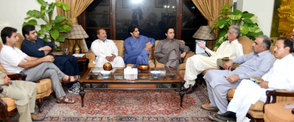 CM KPK Pervez Khattak talking to the Bureau Chiefs of Peshawar based electronic media  at CM House in Peshawar on Monday.