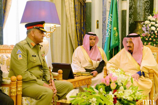 Army Chief General Qamar Javed Bajwa during a meeting with Saudi King Salman bin Abdul Aziz Al Saud in Riyadh on Sunday. - NNI