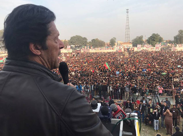 PTI Chairman, Imran Khan addressing a public gathering in Sahiwal on Sunday.