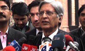 Aitzaz Ahsan dubs Qatari letter as confession of money trail