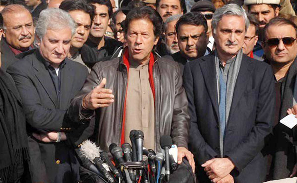 Imran calls Nawaz the most corrupt man of the country