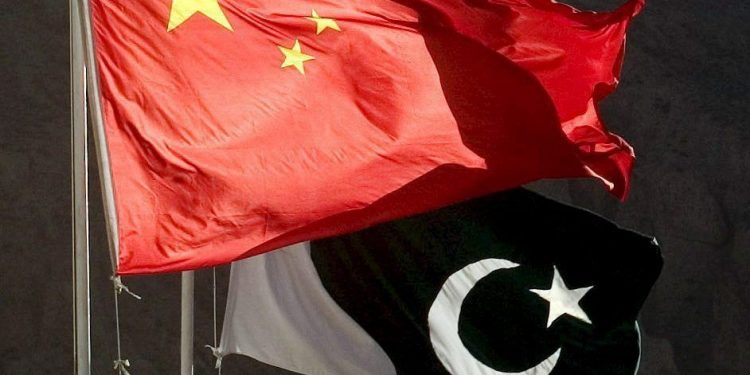 President for cementing  Pak-China  cooperation to fight infectious diseases