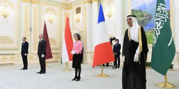 President of Uzbekistan receives newly appointed Ambassadors