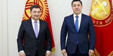 Zhaparov receives President of Int’l Turkic Academy Darkhan Kydyrali