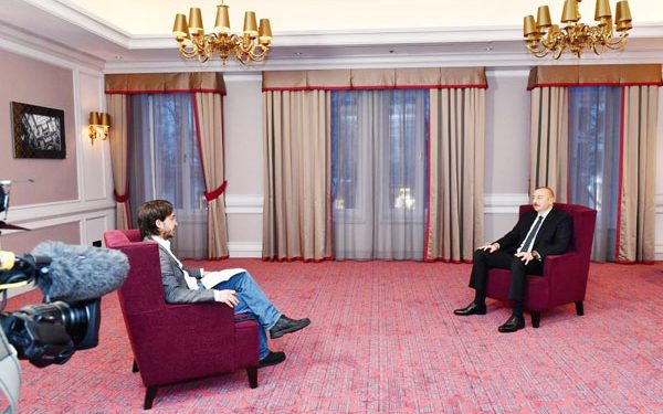 Aliyev: Russia, EU key int’l actors seeking Azerbaijan-Armenia normalization