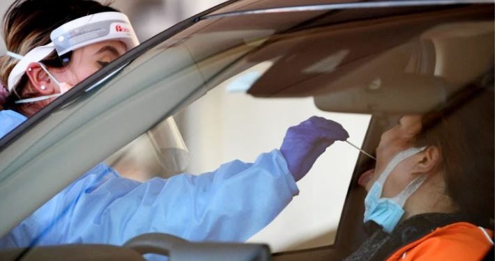 Australia: Omicron death, false negative COVID results