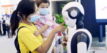 China aims to be hub of global robotics industry