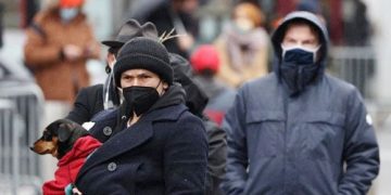 Australia: Omicron death, false negative COVID results