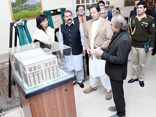 Foreign Minister for benefitting opportunities of trade linkages among SAARC States