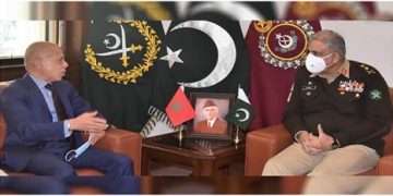 The Choice to make – the power of the  uniform or the power of popularity?