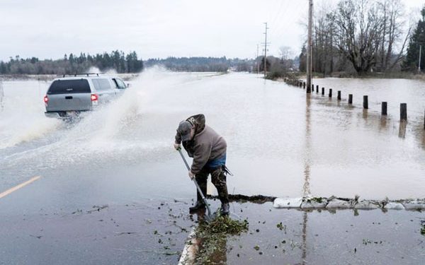 US reports  1.35m COVID-19 cases in a day,  shattering  global record