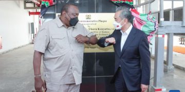 Kenyan President meets with Chinese state councilor