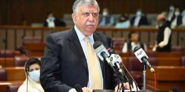 IMF’s approval of $1 billion tranche signifies endorsement of govt policies: Shaukat Tareen