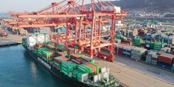 New land-sea transport route gives boost to Belt and Road construction