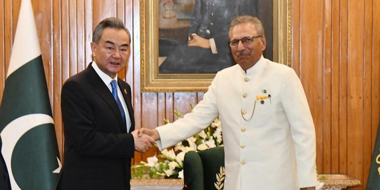 Biden warns US companies of potential Russian cyberattacks