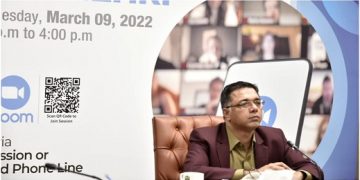 Mahmood Khan formally hands over keys of new Hiace vehicles to the Principals of 45 colleges including 24 boys colleges