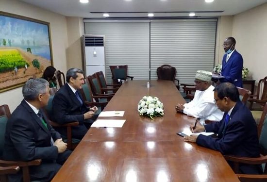 Top Turkmen Diplomat meets OIC Secretary General