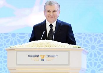 Biden says Putin  ‘cannot remain in power’ in  fiery speech on Ukraine war