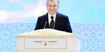 Biden says Putin  ‘cannot remain in power’ in  fiery speech on Ukraine war