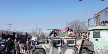 Thailand faces early election as coalition cracks widen