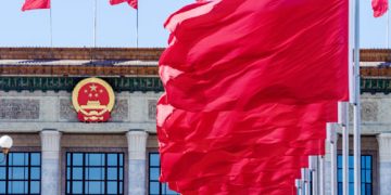 World keeps  a close eye on China’s two sessions