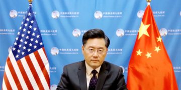 Ambassador condemns ‘slinging mud’ and ‘rumors’ about China