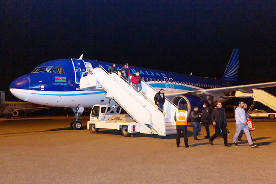 AZAL to operate free flights to evacuate citizens