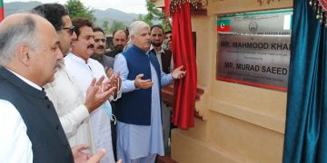 Indian court stays demolition of shops in sensitive area of New Delhi