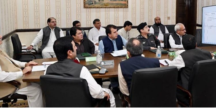 Dutch government  prevents 14 Russian yachts from leaving