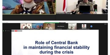 Indian court stays demolition of shops in sensitive area of New Delhi