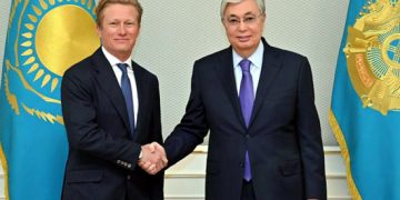 Tokayev briefed on development of cycling in country