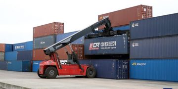 Experts stress China-EU trade ties