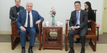 China pledges to strengthen comprehensive strategic coordination with Russia