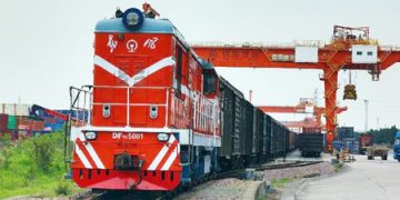 China, EU make contributions to progress of world peace