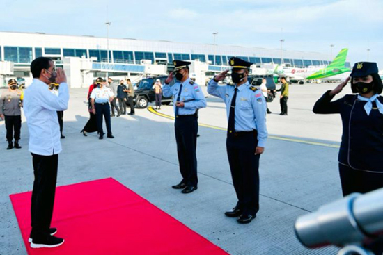 President Jokowi pays working visit to Jambi