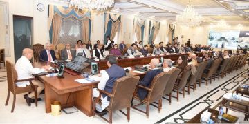 Egypt, Saudi Arabia sign 14 deals worth $7.7bn