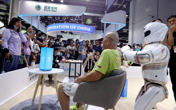 China’s industrial economy grows leaps and bounds in past decade