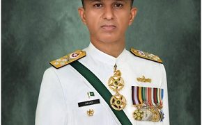 Bankrupt Sri Lanka opens  IMF talks, begins shutdown