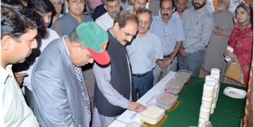 Egypt, Saudi Arabia sign 14 deals worth $7.7bn